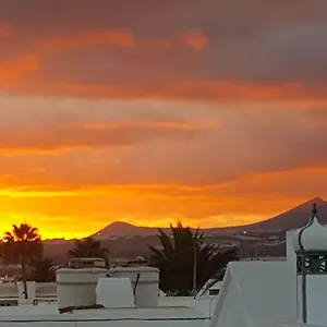 Centrico, Luminoso Y Tranquilo Playa Honda (Lanzarote)